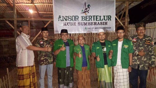 
Wujudkan Kemandirian Organisasi dan Kader, Ansor Probolinggo Luncurkan Program “Ansor Bertelur”