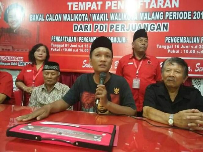
Sebelum Laksanakan Nazar Jalan Kaki ke Jakarta, Sam Wes Pulang Kampung Minta Restu Keluarga