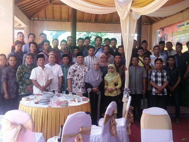 
Wujudkan Generasi Bangsa Unggul, Ridwan Hisjam Apresiasi KAHMI Forever Jalan Sehat