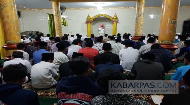 
K.H. Fauzan: Merdeka Bukan Dari Penjajah, Tapi Juga Merdeka Beribadah