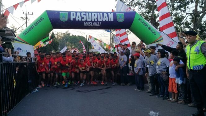 
Peserta Tretes Night Run 2017 Alami Penurunan
