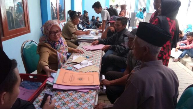 
Pelayanan Administrasi Dokumen Kependudukan Terintegrasi