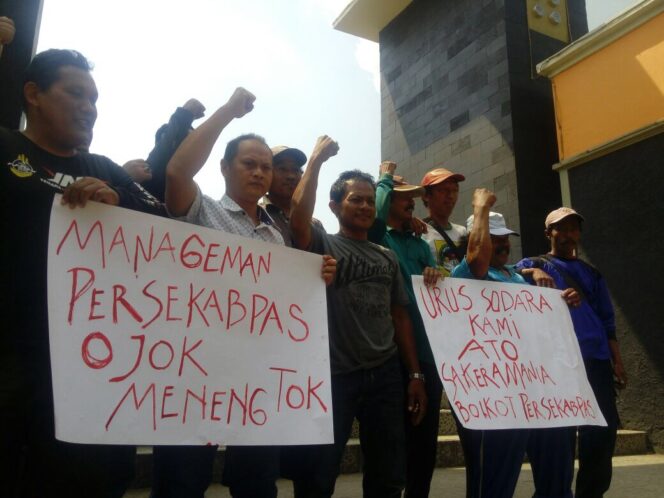 
Kecewa Rekannya yang Ditahan Tak Dibantu, Sakeramania Ancam Boikot