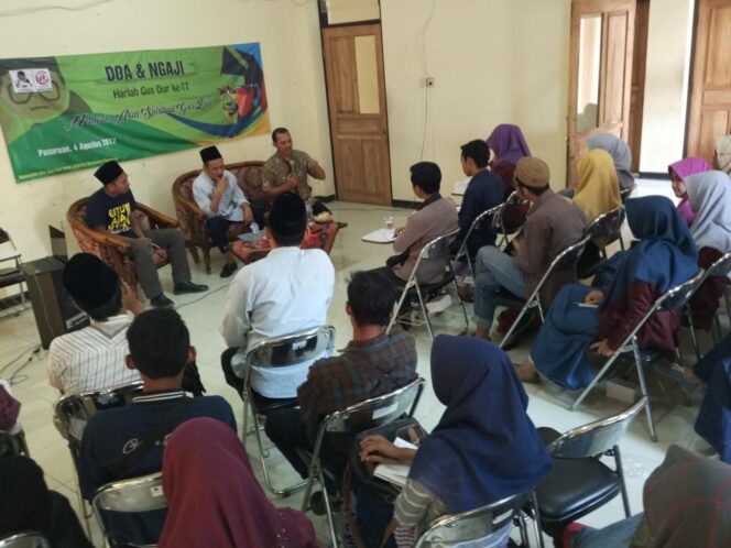 
Begini Cara Gusdurian Pasuruan Peringati Hari Lahir Gus Dur