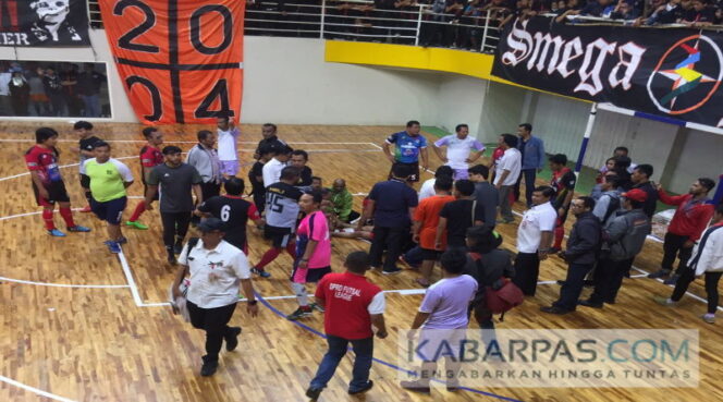 
Plt. Sekda Batu Meninggal Saat Bermain Futsal