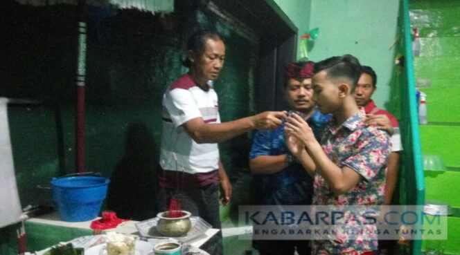 
HUT Temenggungan Pemeran Kesurupan Massal