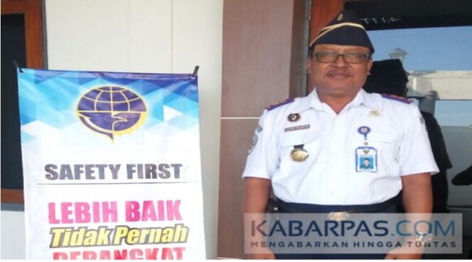 
Hari Perhubungan, UPP Ketapang Tingkatkan Pelayaan Perpanjang Buku Pelaut Dalam Waktu 5 Menit
