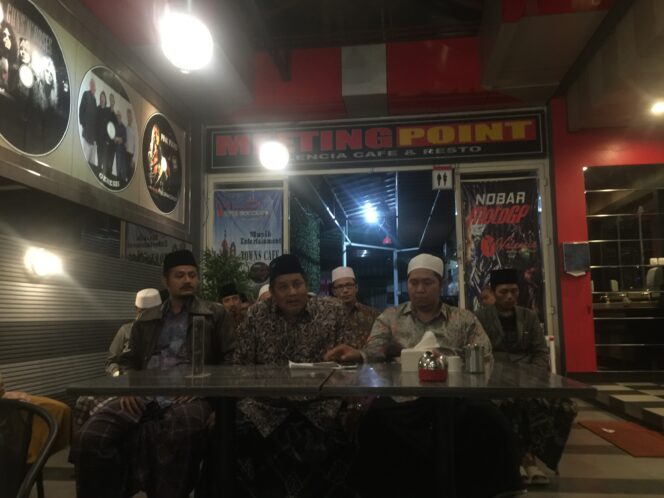
Kiai Kampung Ikrar Dukung Gus Ipul – Cak Anas