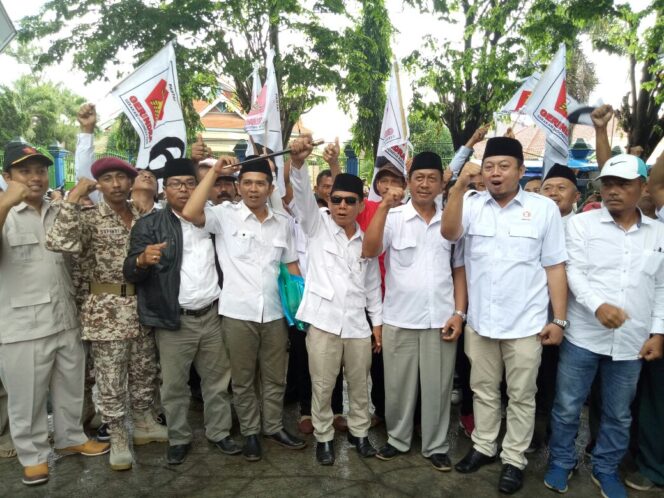
Mendaftar Sebagai Peserta Pemilu, Partai Gerindra Targetkan 10 Kursi