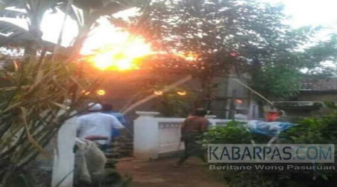
Ditinggal Keluar, Rumah di Grati Terbakar