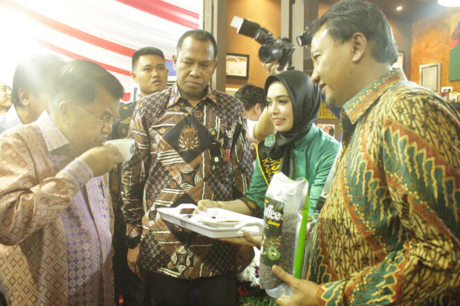 
Jusuf Kalla: Kapiten Pasuruan Enak dan Mantab!