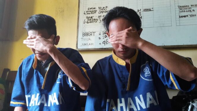 
Dua Budak Narkoba Diciduk Saat di Dalam Kamar Kos