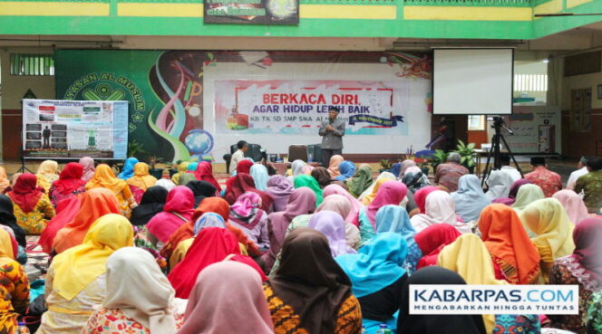 
Tingkatkan Kualitas, Guru dan Karyawan Al Muslim Ikuti Pendidikan Karakter