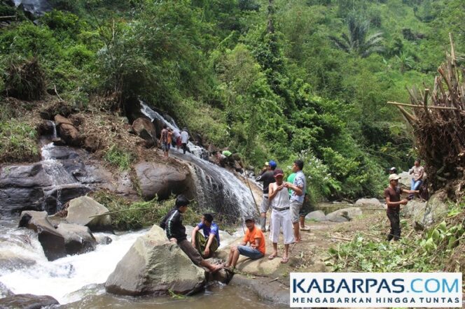 
Terus Benahi Sarpras Air Terjun Guyangan Krucil