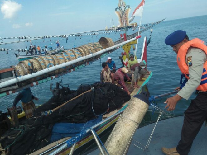 
Hendak Jaring Ikan, Nelayan Tegalsiwalan Tenggelam