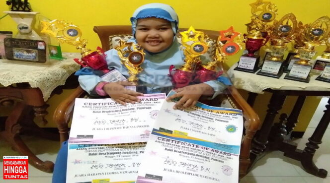
Cio, Siswa SD Al-Kautsar Pasuruan yang Sudah Punya Seabrek Prestasi di Usia Dini