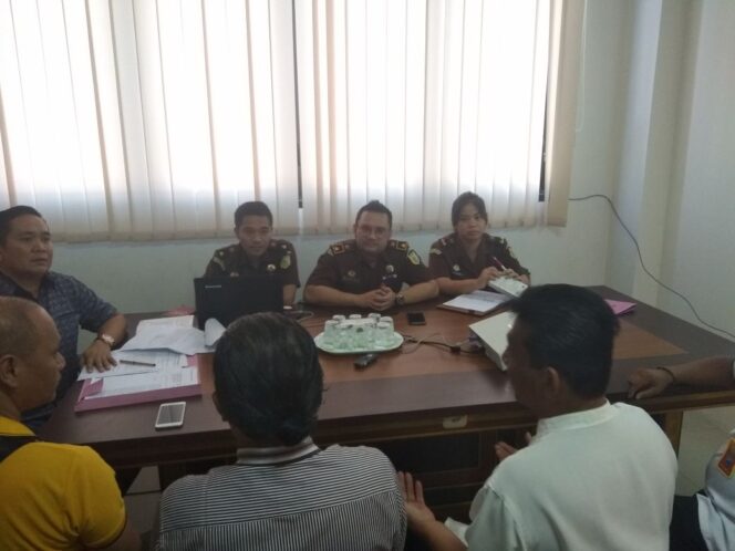 
Temukan Satu Alat Bukti, Warga Bulusari Kembali Lurug Kejaksaan
