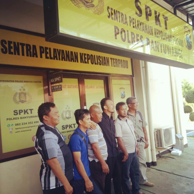
Diduga Lakukan Pungli Program PTSL, Kades dan Pokmas Desa Banyuanyar Dilaporkan ke Polisi