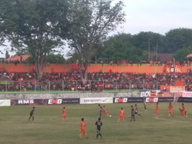 
Persekabpas Taklukkan Persid Jember dengan Skor 1-0