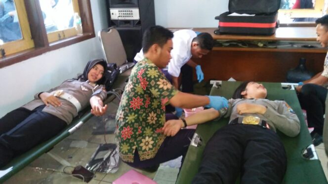 
PWI Pasuruan Gelar Donor Darah untuk Korban Gempa Lombok
