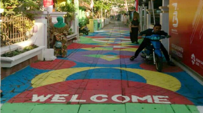 
Sambut Asian Games 2018, Kampung Ini Dicat Warna-warni 