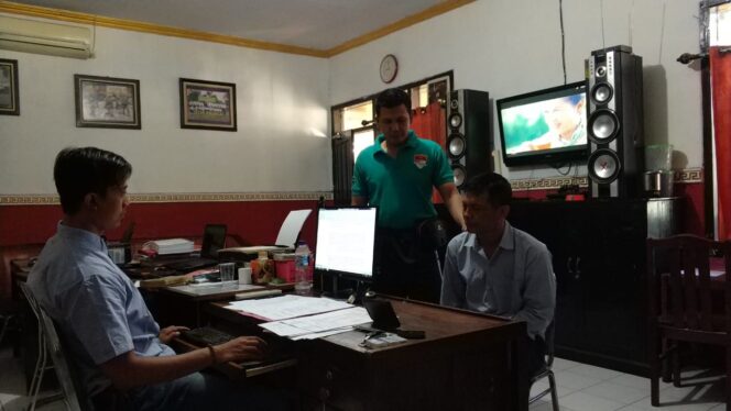 
Terekam CCTV Curi Motor di Food Land Pasuruan, Kuli Bangunan Diciduk Polisi