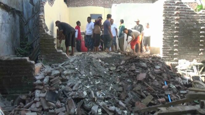 
Imbas Gempa Situbondo, Dua Bangunan di Probolinggo Rusak