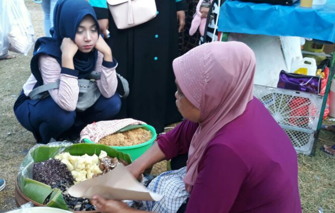 
Tiwul, Kuliner Tradisional yang Tak Lekang Ditelan Zaman