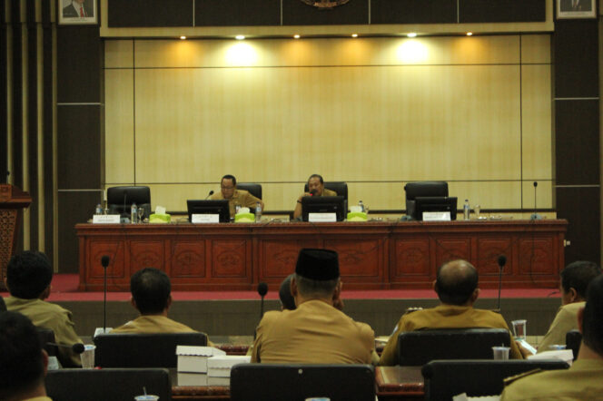 
Gelar Evaluasi Capaian PBB-P2, Terungkap Hanya 6 Kecamatan yang Sudah Lunas Pajak