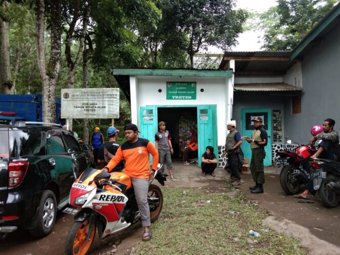 
4 Tim Diterjunkan Cari Siswa SMK Asal Surabaya yang Hilang di Arjuno