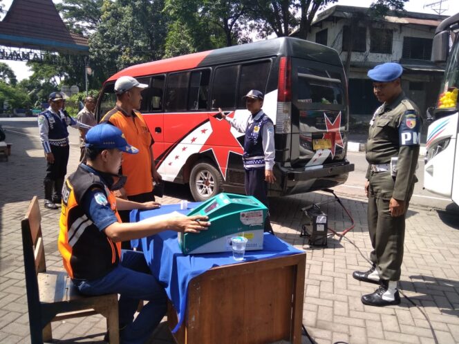
Minimalisir Terjadinya Kecelakaan Selama Liburan Nataru, Ini yang Dilakukan Dishub Kabupaten Pasuruan