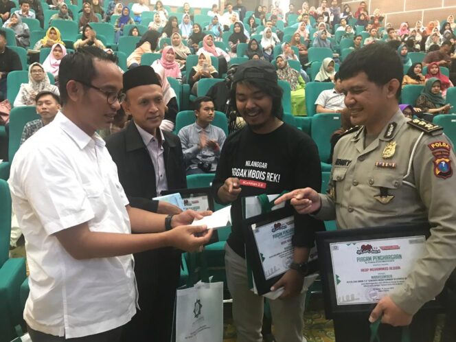 
Yayasan AHM dan UIN Sunan Ampel  Launching Buku Fiqih Lalu-lintas 