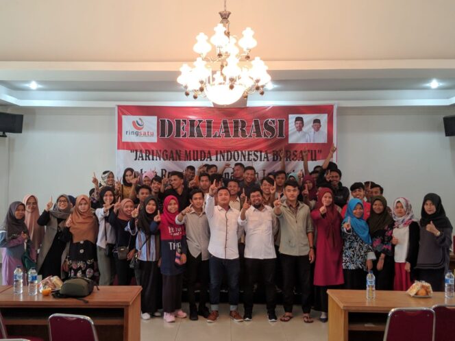 
Jaringan Muda Indonesia Bersatu Deklarasi Menangkan Jokowi