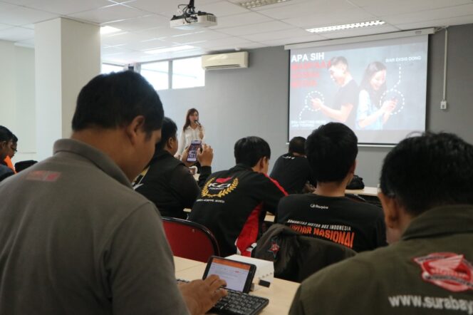 
Komunitas Honda Jatim Belajar Jurnalistik dan Social Media di Malang