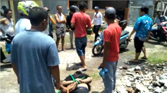 
Kepergok Bobol Rumah Warga, Pria Ini Nyaris Dimassa