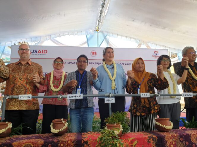 
Coca-Cola Bekomitmen Siap Tingkatkan Akses Air Minum untuk Masyarakat 