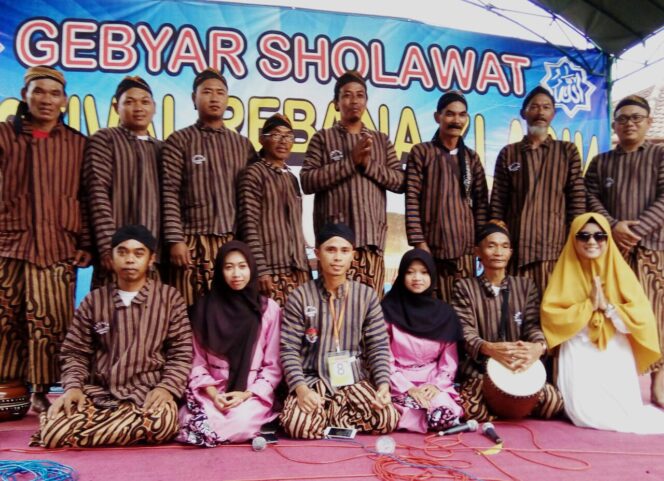 
Peringati Isra’ Mi’raj, Warga di Pasuruan Gelar Gebyar Sholawat Festival Rebana Klasik