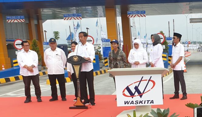 
Presiden Jokowi Resmikan Tol Pasuruan – Probolinggo Sepanjang 31,3 Kilometer