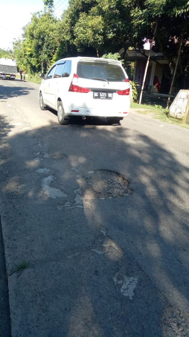 
Pemkab Blitar Tutup Mata, Wisata Jeglongan 1000 Satriyan-Kanigoro Dibiarkan Begitu Saja