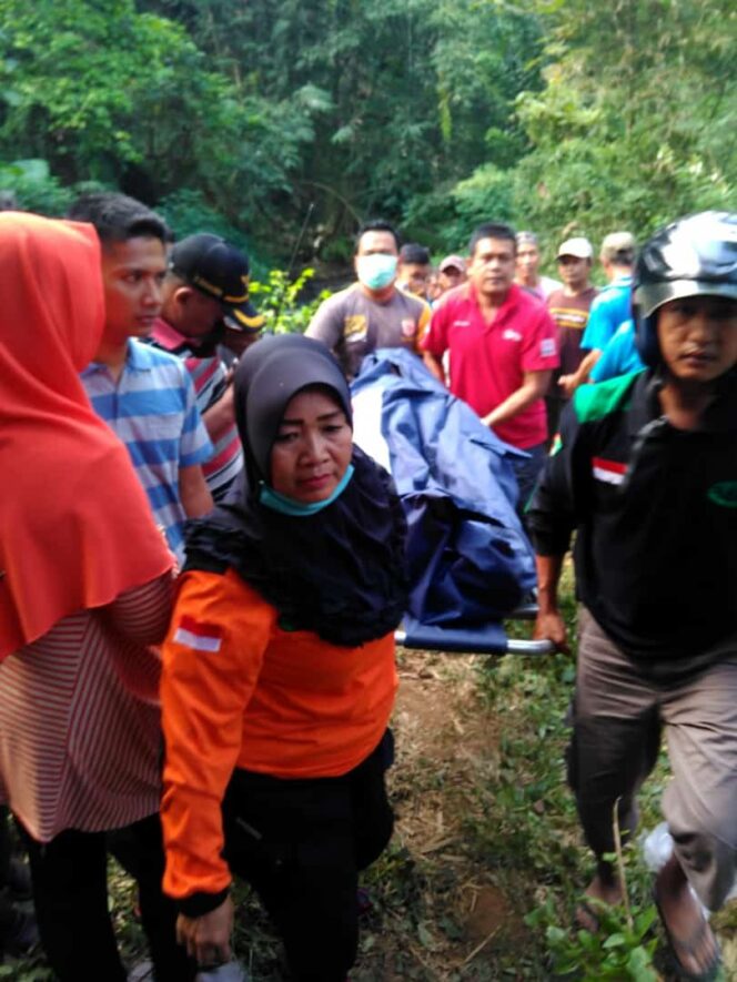 
Tiga Hari Hilang, Mbah Soeliaman Ditemukan Sudah Meninggal Dunia di Sungai