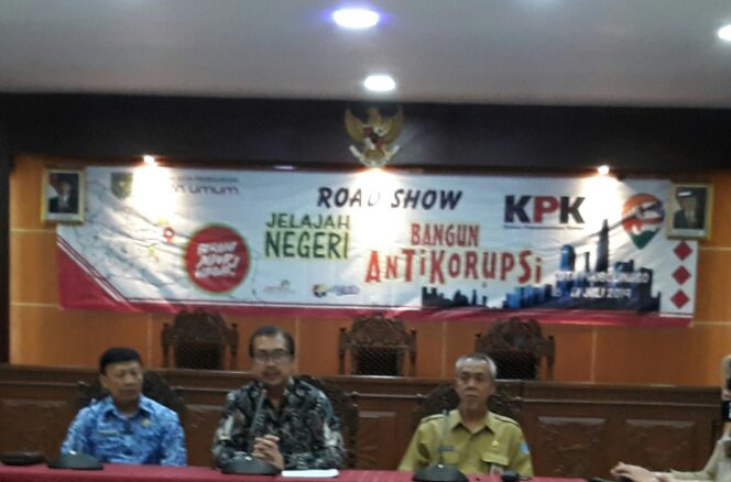 
KPK Datangi Kantor Pemkot Probolinggo, Ada Apa?