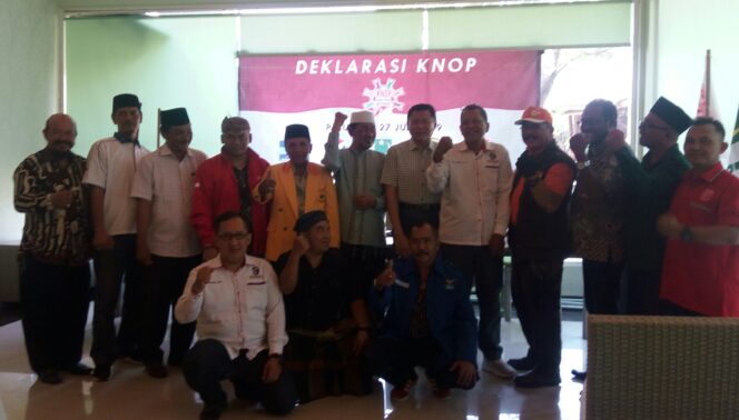 
Ajak Masyarakat Tolak Politik Uang, Lima Partai di Pasuruan Deklarasi KNoP