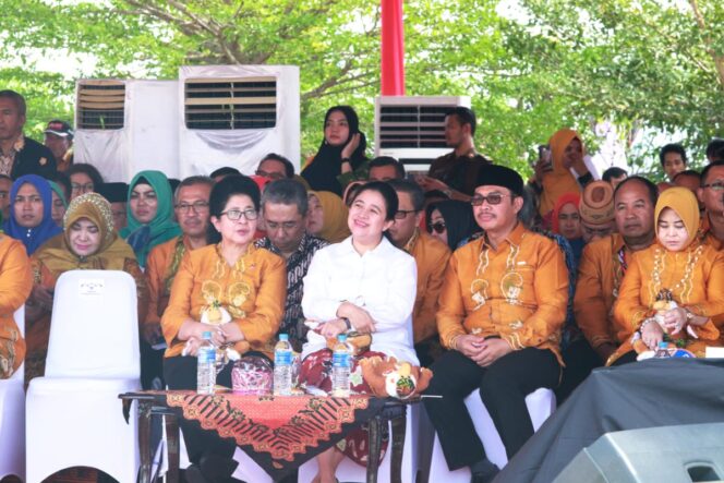 
Jajaran Pemkot Pasuruan Hadiri Puncak Peringatan Harganas XXVI di Banjarbaru Kalsel