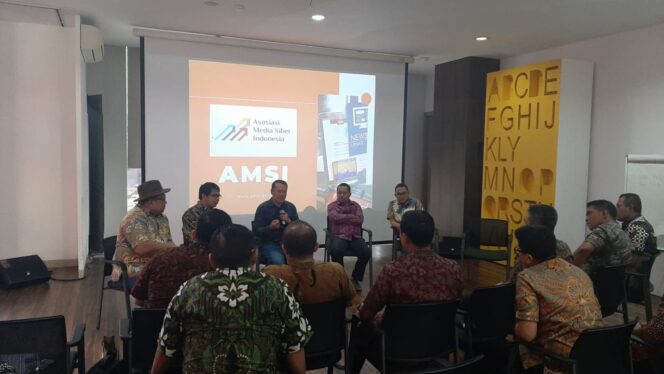 
AMSI Terima Kunjungan 12 Perwira Sespimti Polri