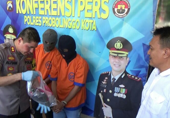 
Curi Handphone, Dua Pemuda Dijebloskan ke Penjara