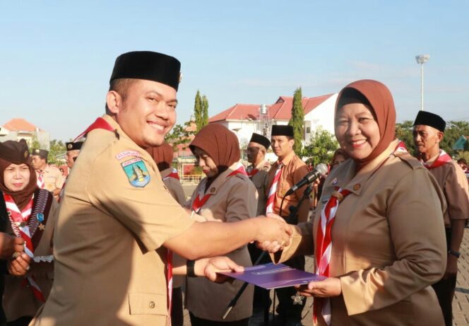 
Peringatan Hari Pramuka ke-58, Belasan Orang di Pasuruan Terima Lencana Pancawarsa