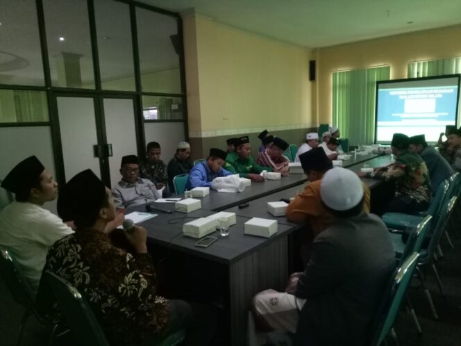 
Lakpesdam NU Kabupaten Pasuruan Gelar Workshop Penulisan Biografi dan Sejarah Perjuangan Ulama untuk Bangsa