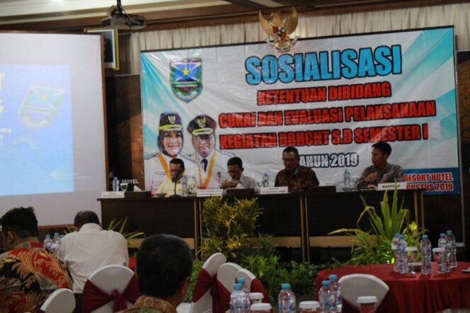 
Pemkab Probolinggo Sosialisasikan Ketentuan Bidang Cukai