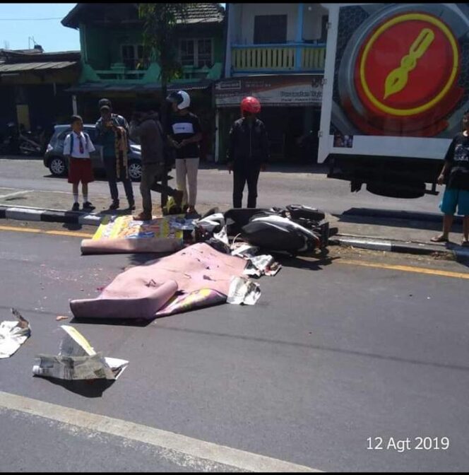 
Innalillahi, Mantan Kades Pucangsari Meninggal Dunia Usai Terlindas Tronton