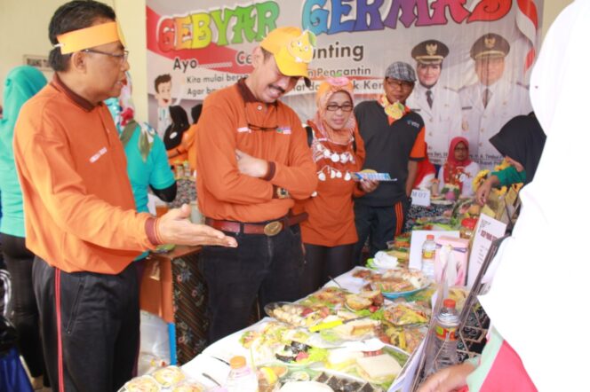 
Puskesmas Gending Gelar Gebyar Gerakan Masyarakat Hidup Sehat